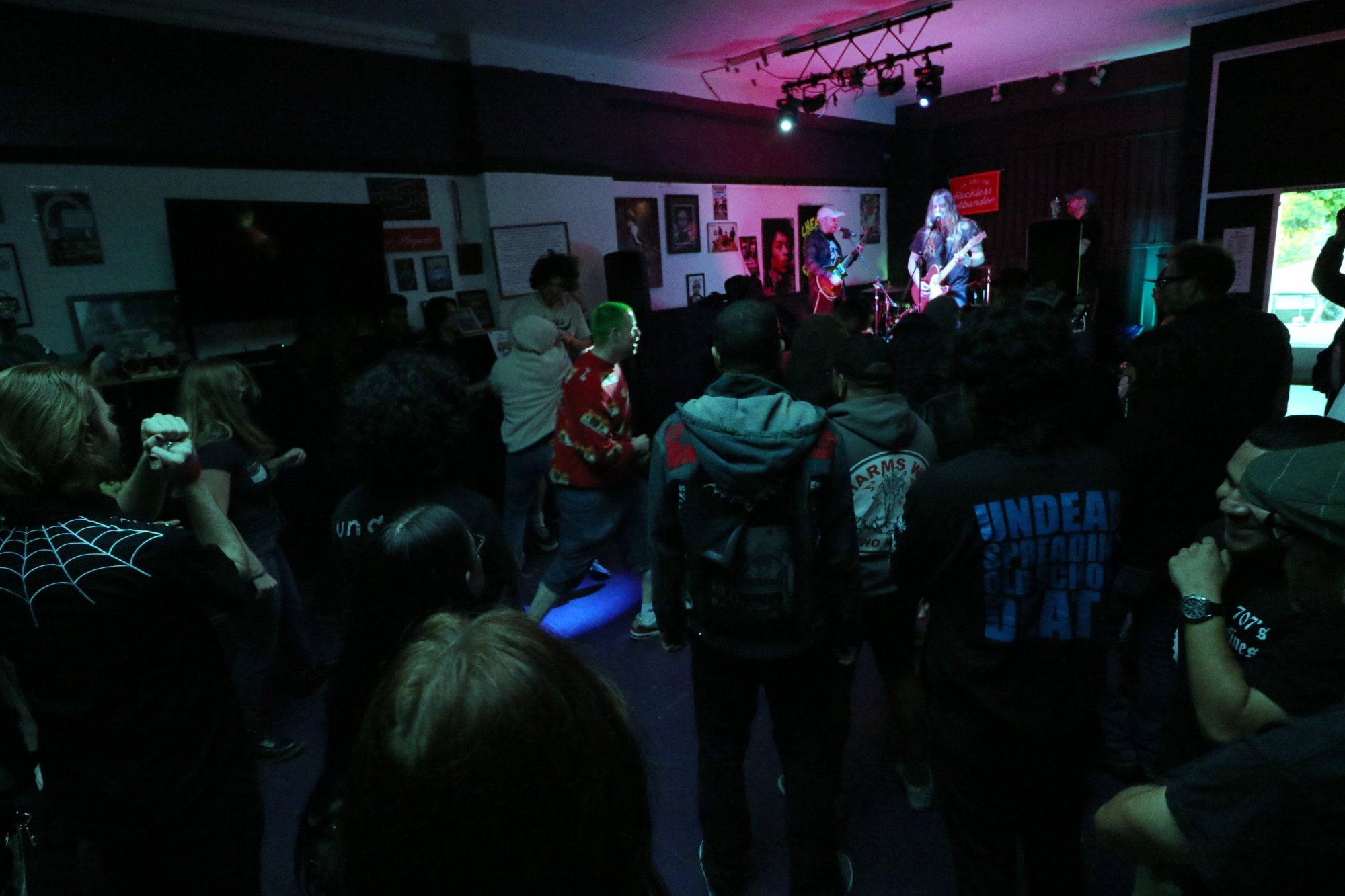 Show photo by @Dakoiphotography