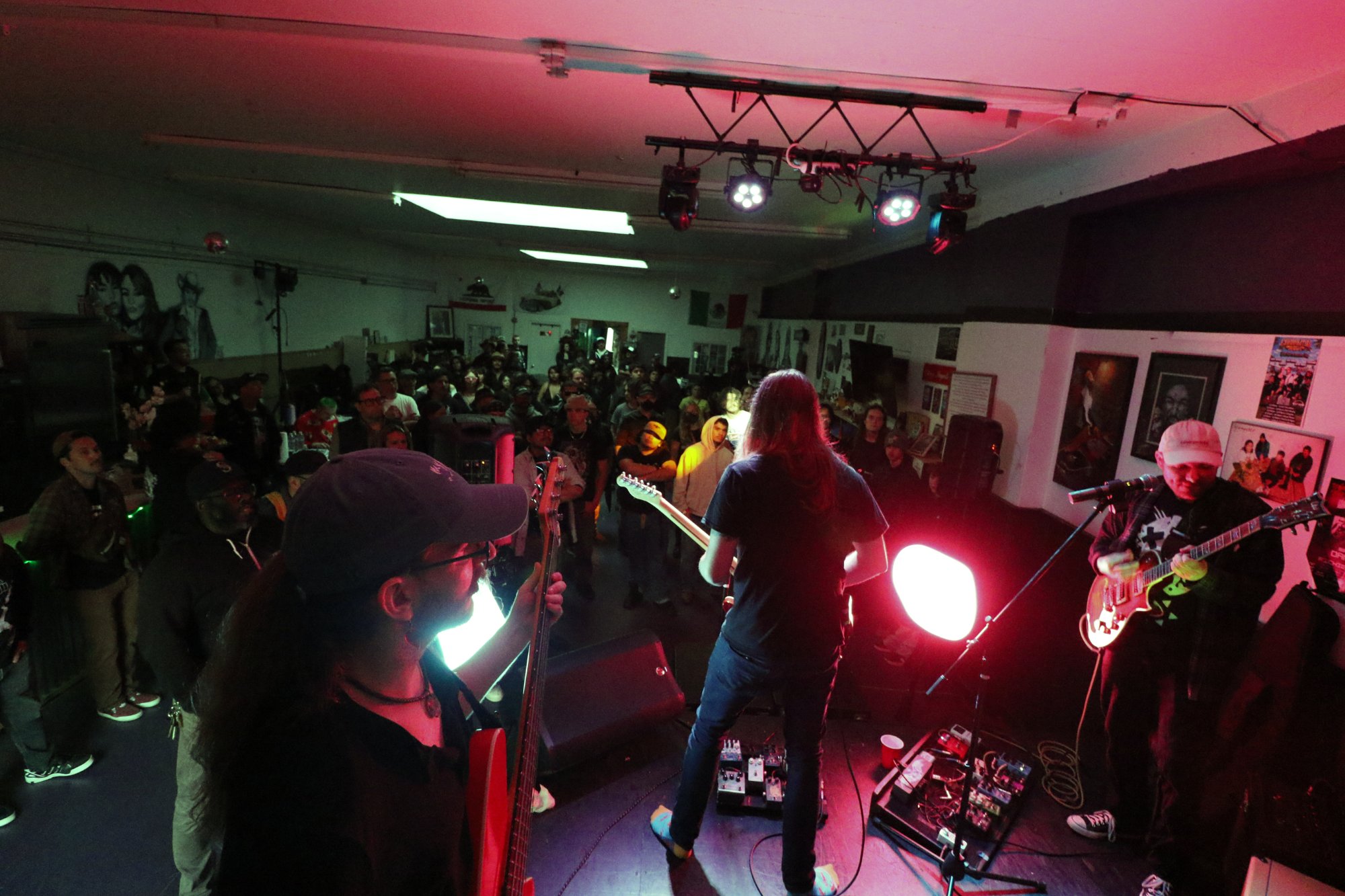 Show photo by @Dakoiphotography