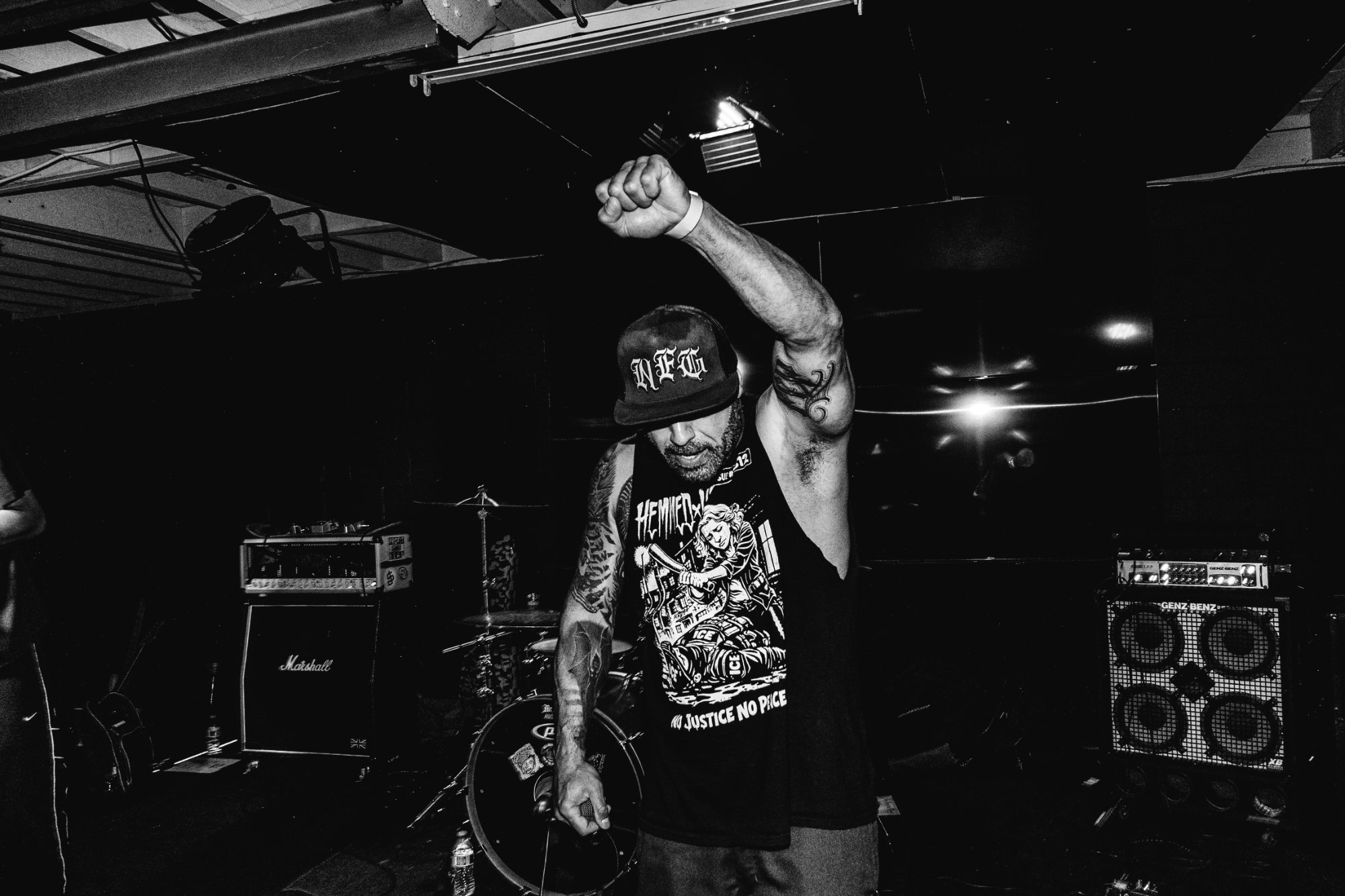 Show photo by @lensbyemi